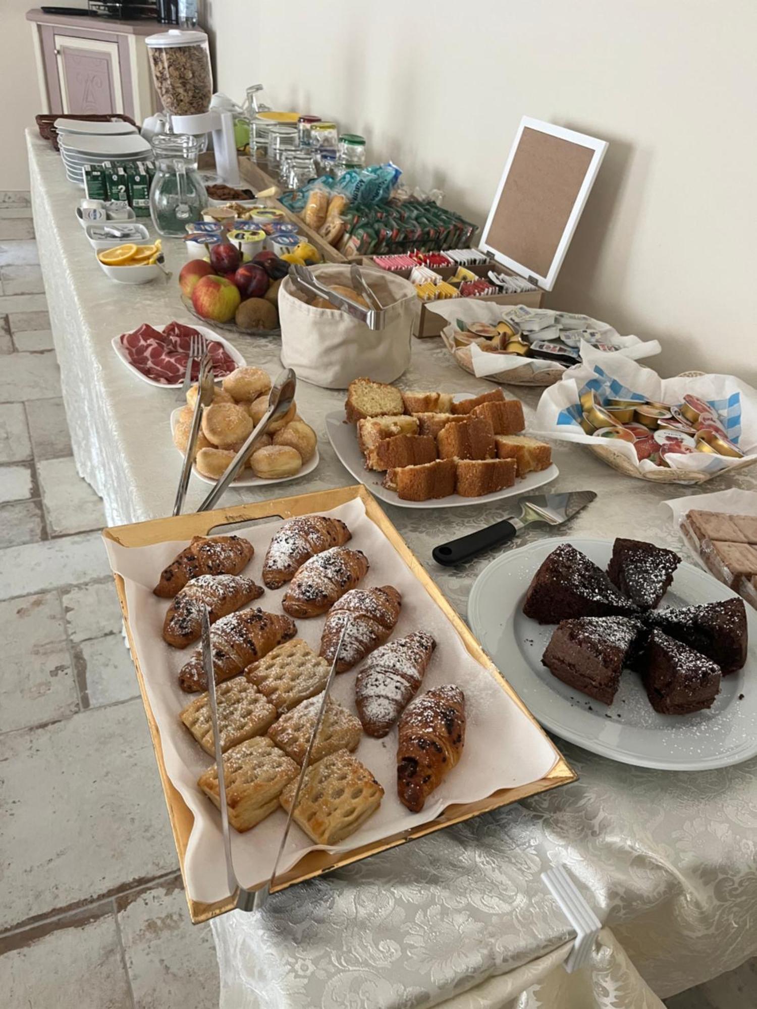 Il Mandorlo Bed & Breakfast *
